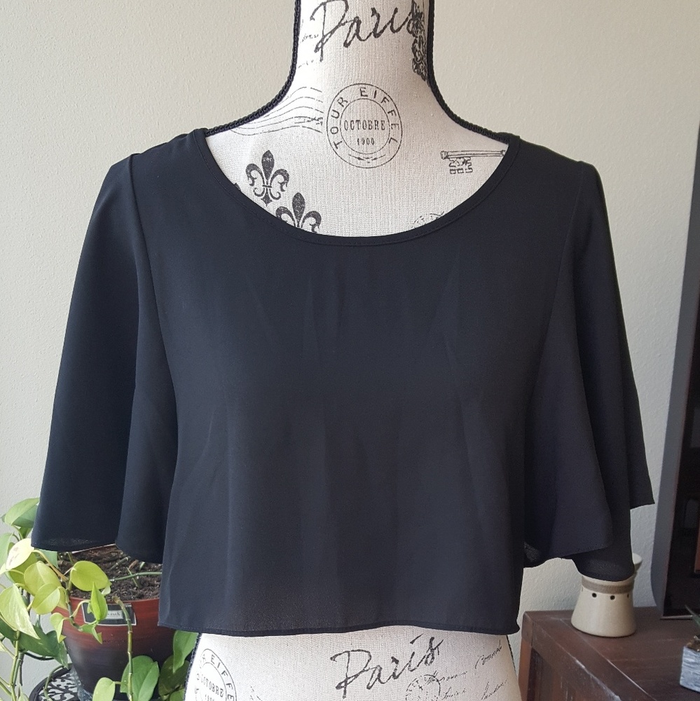 ⚡Cute Cropped Top ⚡ - Picture 6 of 7